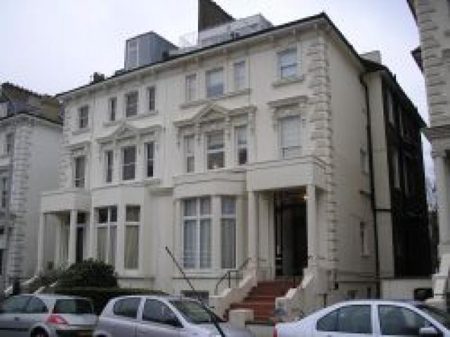 			A MUST SEE, 2 Bedroom, 1 bath, 1 reception Flat			 Belsize Park Gardens, BELSIZE PARK NW3
